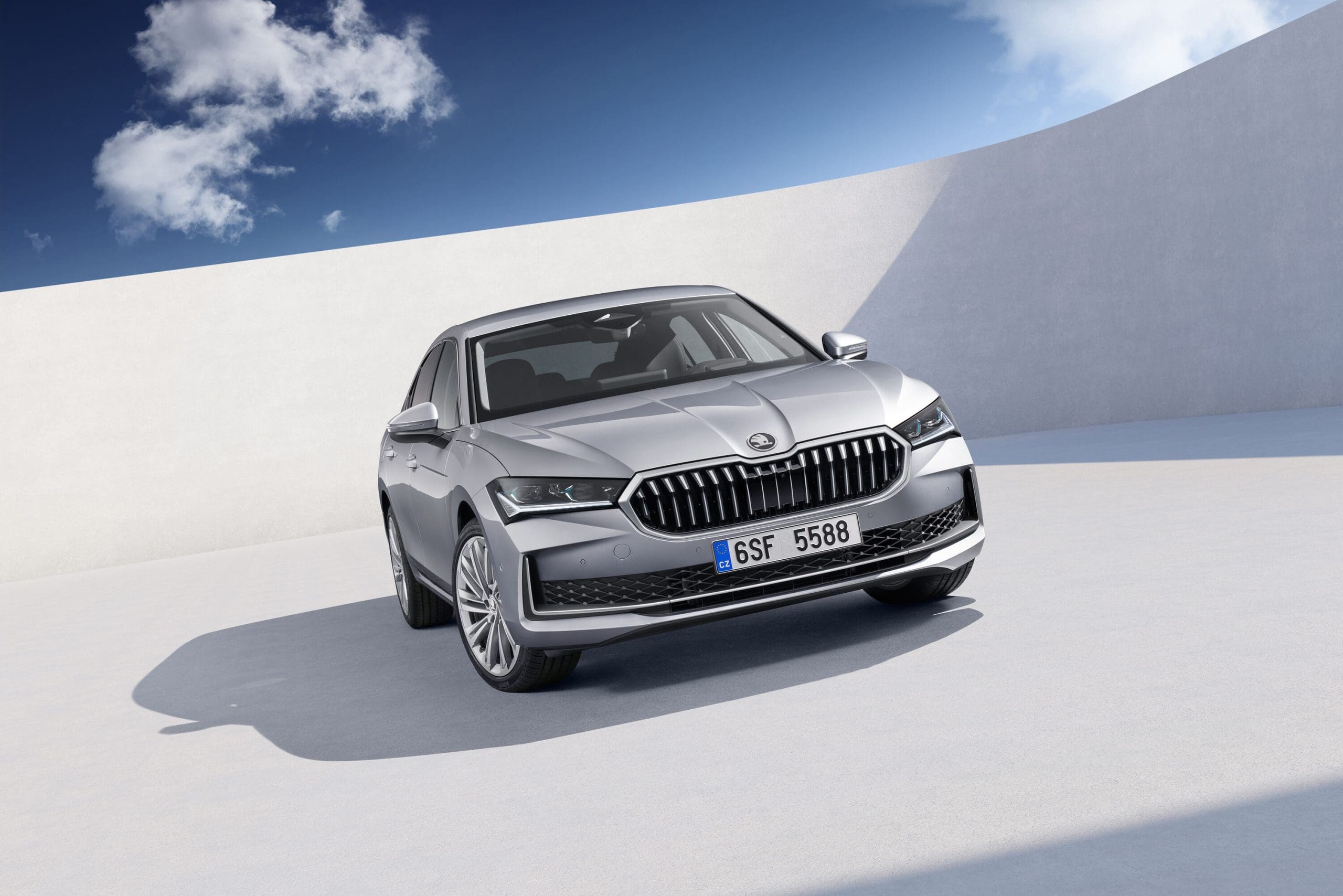 New Škoda Superb: Prices & Specs for Ireland Unveiled